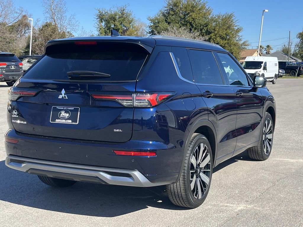 New 2026 Mitsubishi Outlander SEL FWD image 4