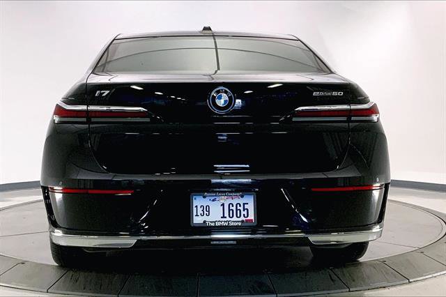 New 2025 BMW i7 eDrive50 image 3