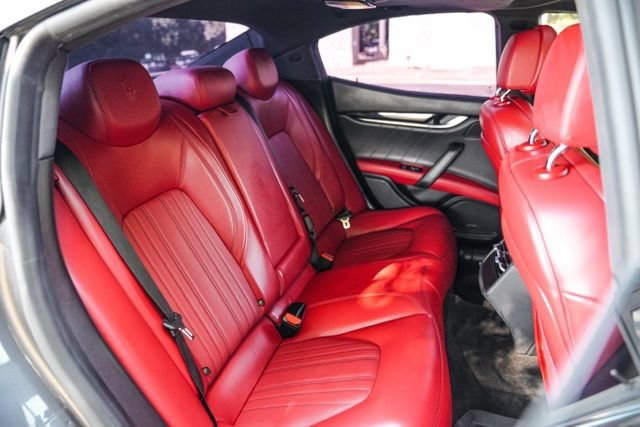 Used 2023 Maserati Ghibli Modena RWD image 43