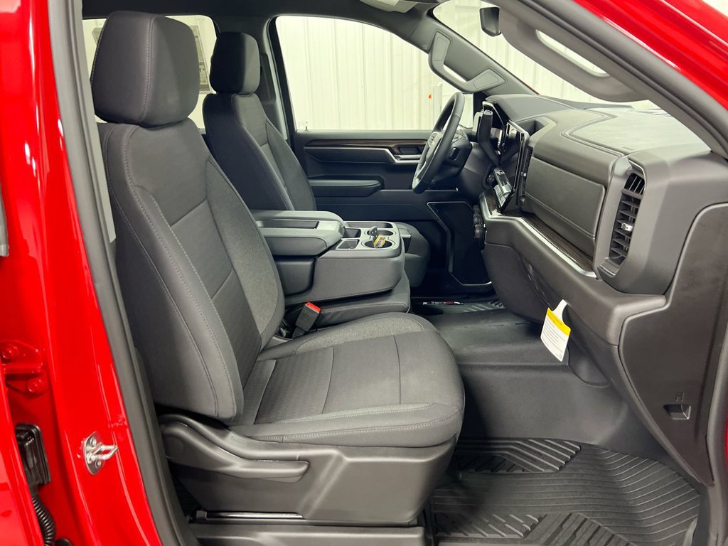 New 2026 Chevrolet Silverado 1500 LT w/ Z71 Off-Road Package AWD/4WD image 22