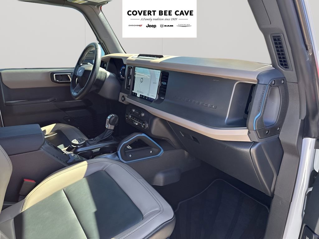 Used 2024 Ford Bronco Wildtrak image 15