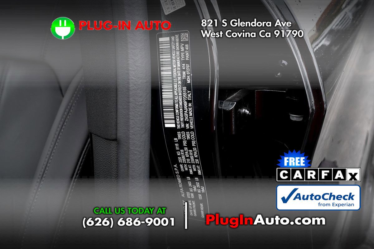 Used 2023 Alfa Romeo Stelvio Sprint image 8