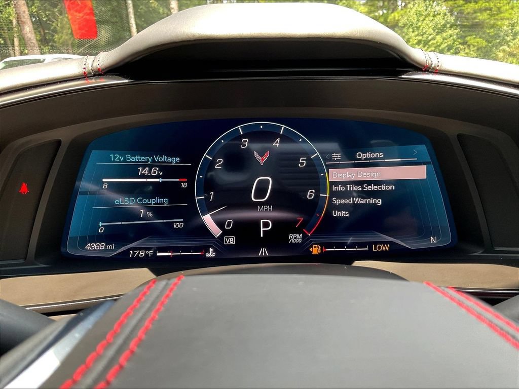 Used 2024 Chevrolet Corvette Stingray Premium Cpe w/ Z51 Performance Package RWD image 10