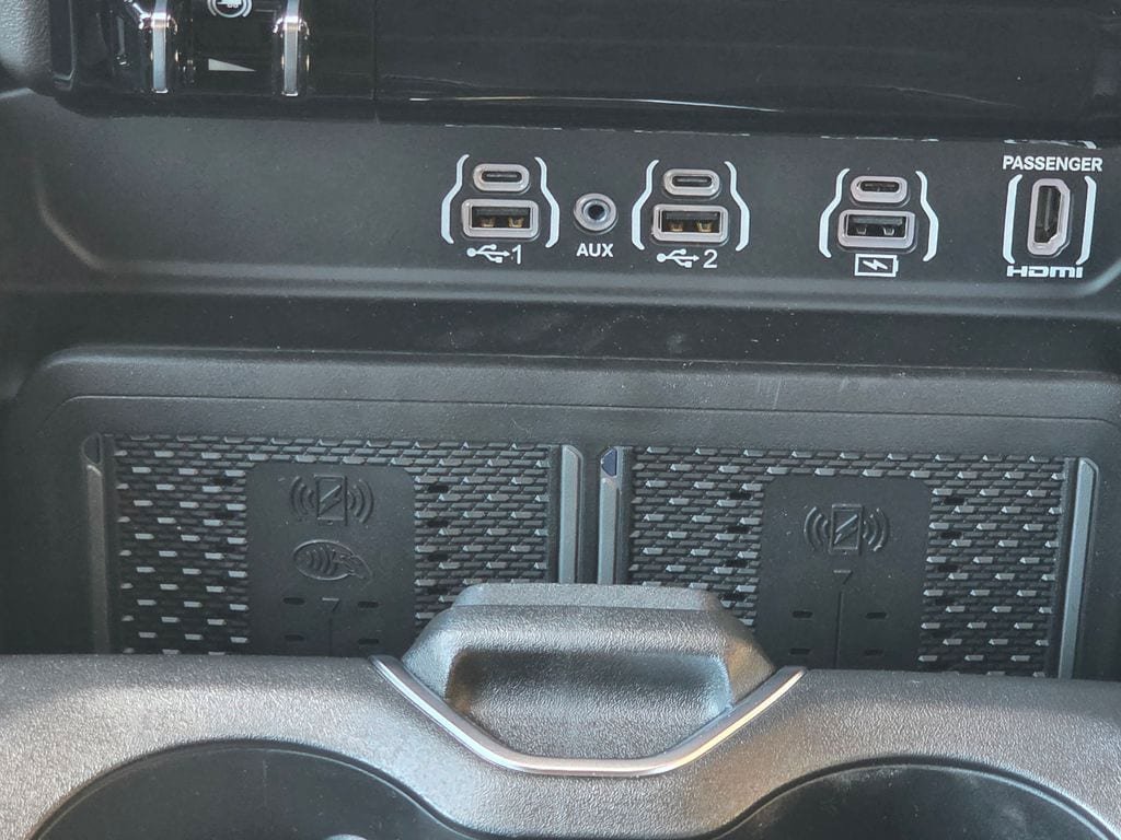 New 2026 RAM 1500 Rebel w/ Rebel Level 2 Equipment Group AWD/4WD image 19