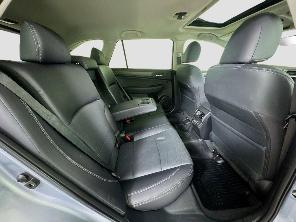 Used 2018 Subaru Outback 2.5i Limited AWD/4WD image 28