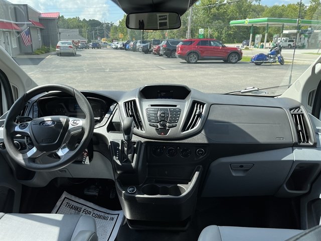 Used 2018 Ford Transit 150 XL RWD image 31