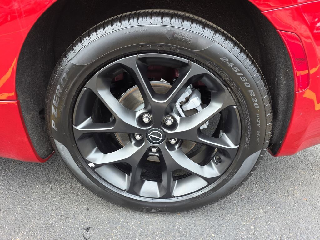 Used 2025 Chrysler Pacifica Limited image 35