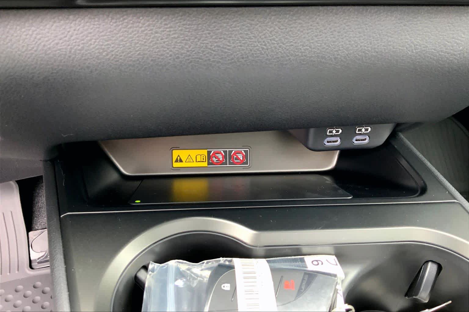 New 2026 Lexus UX 300h AWD image 20