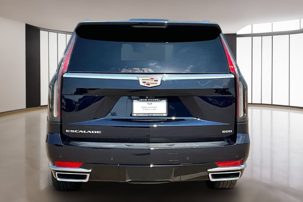 Used 2023 Cadillac Escalade Premium Luxury Platinum AWD/4WD image 4