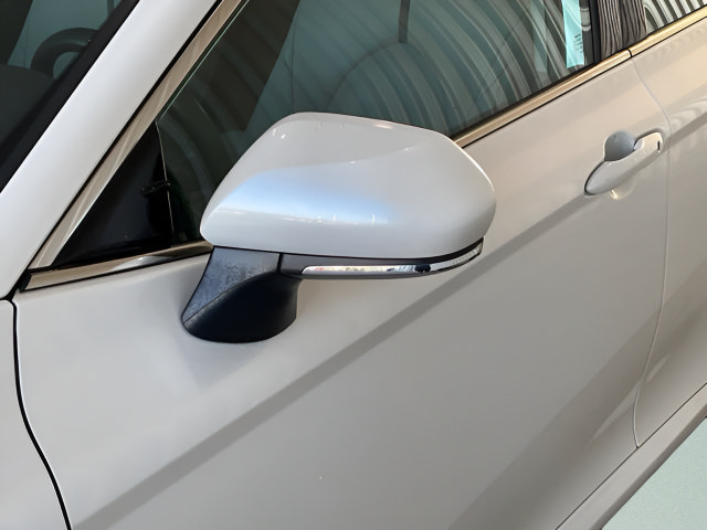 Used 2021 Toyota Camry XLE FWD image 25