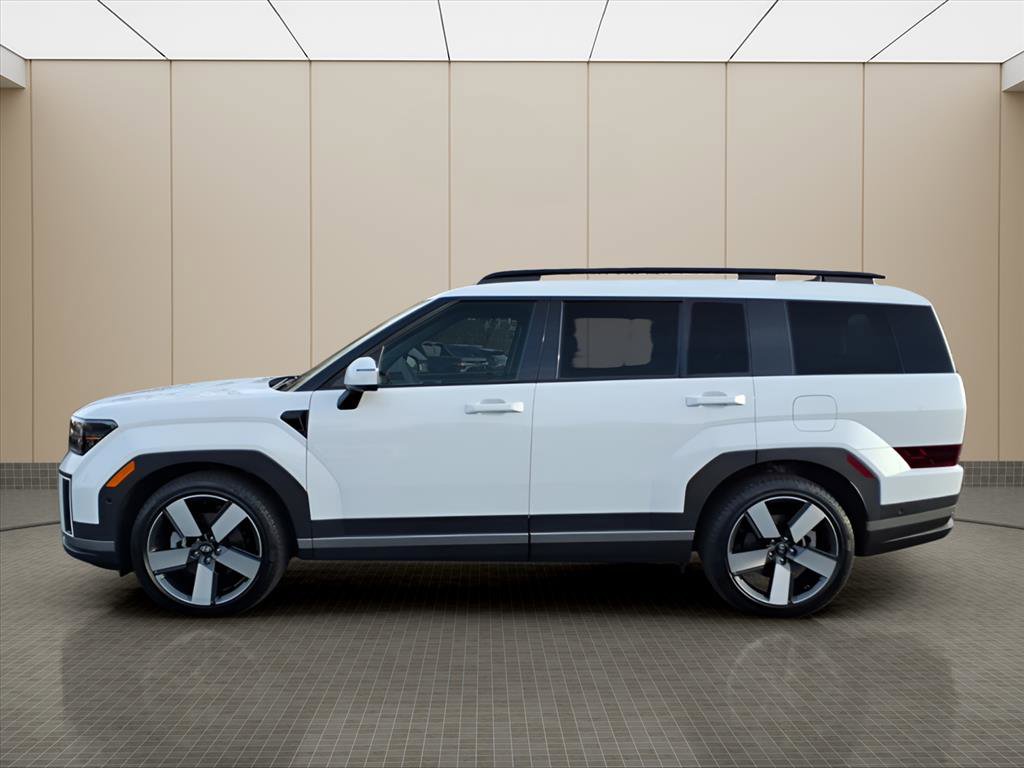 Used 2024 Hyundai Santa Fe Limited image 3