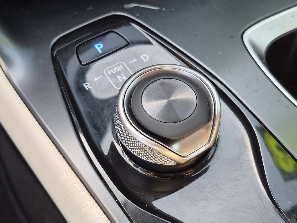 Used 2023 Lexus RZ 450e Premium w/ Technology Package AWD/4WD image 8