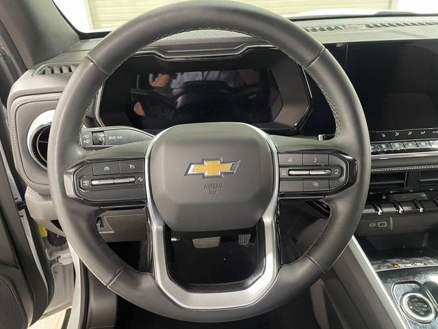 Used 2024 Chevrolet Colorado LT w/ LT Convenience Package II AWD/4WD image 14