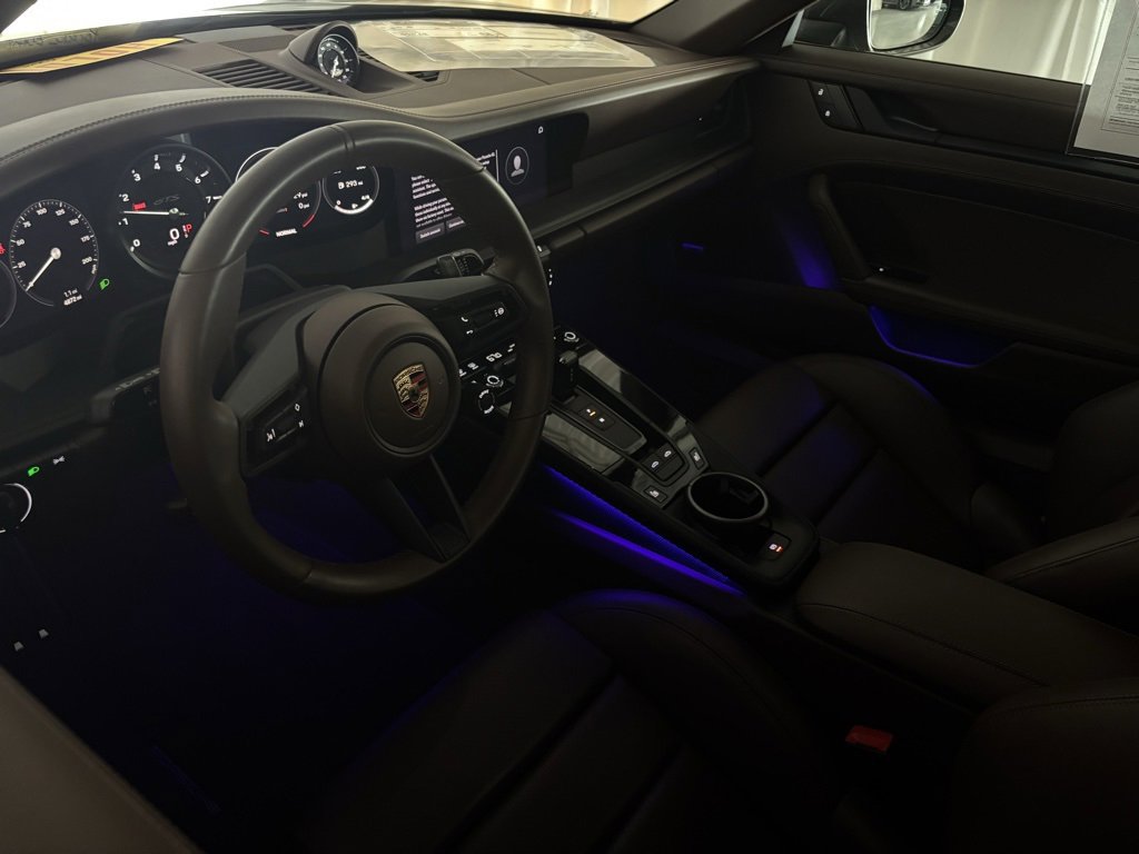 Used 2024 Porsche 911 Targa 4 GTS image 8