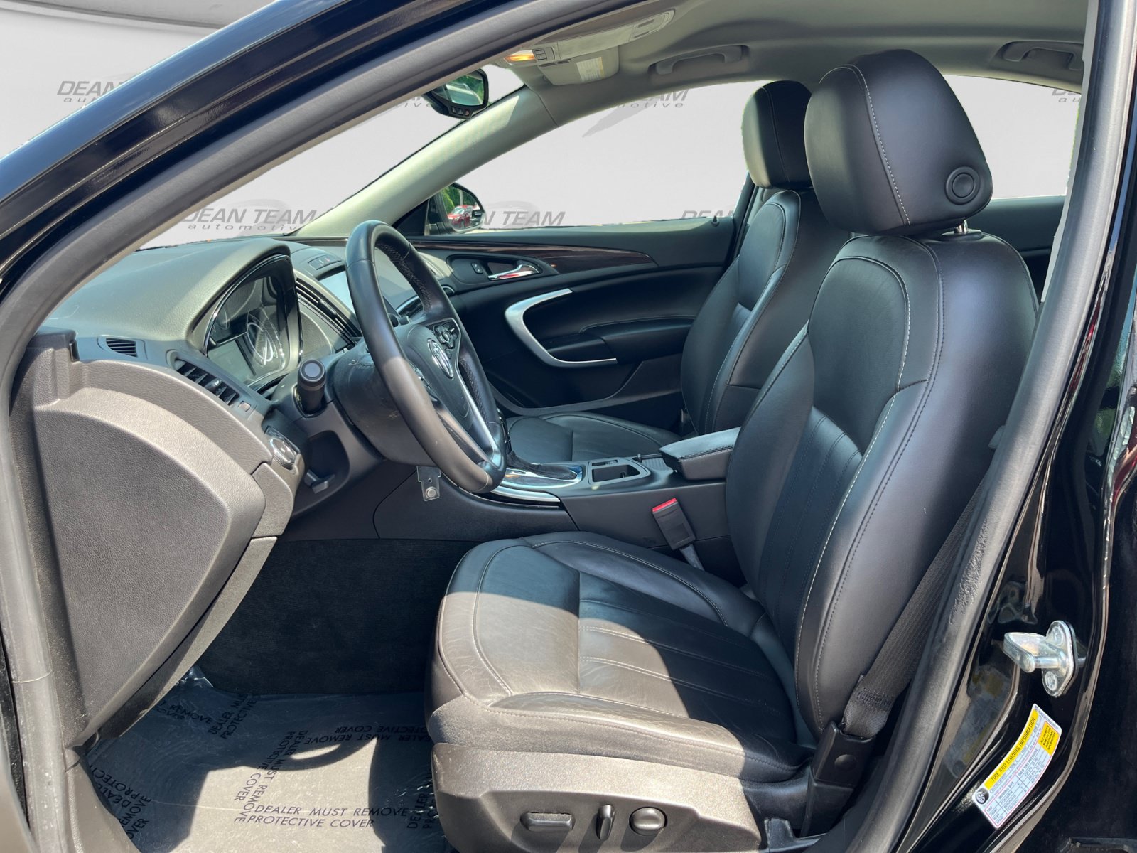 Used 2017 Buick Regal Sport Touring FWD image 11