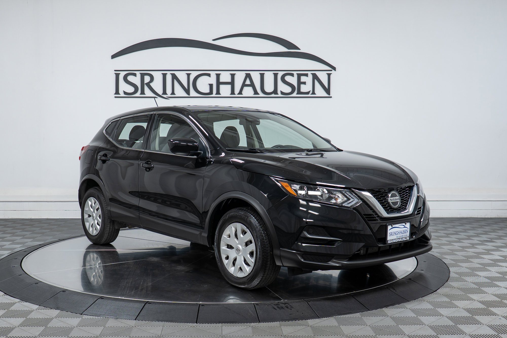 Used 2020 Nissan Rogue Sport S image 3