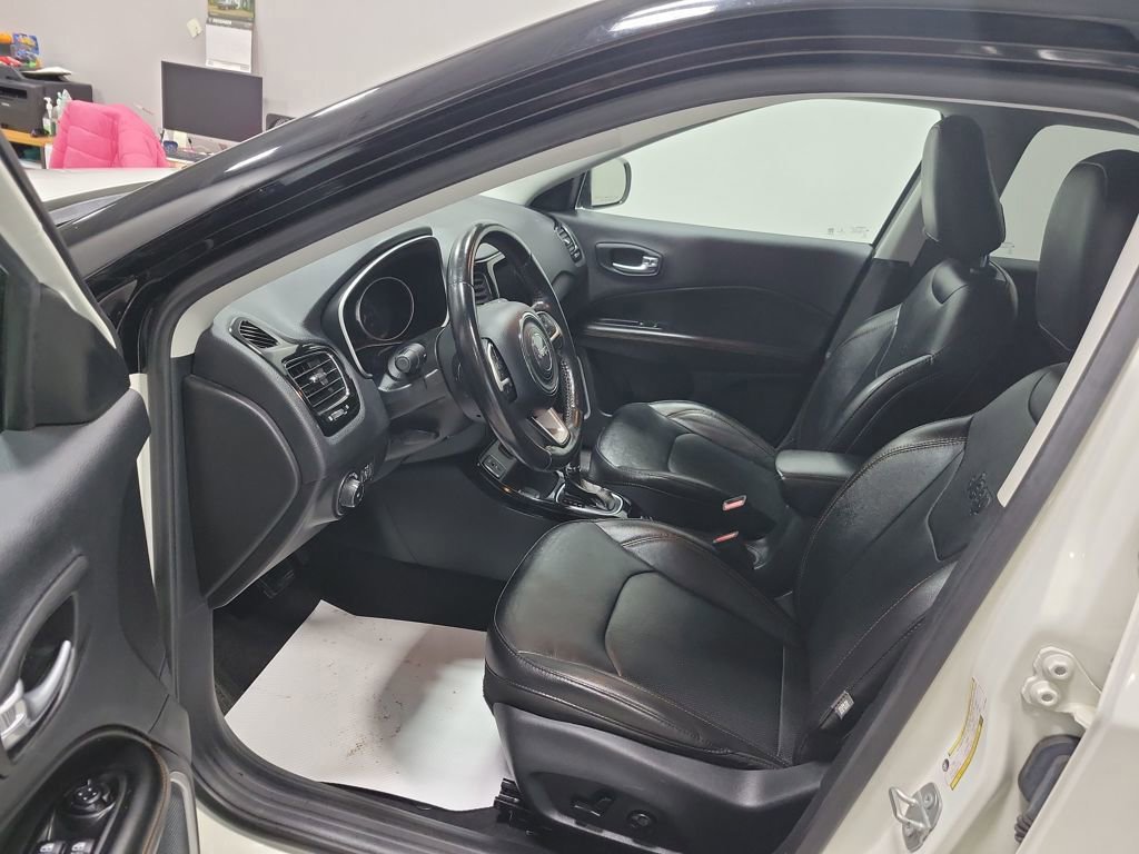 Used 2020 Jeep Compass Limited image 4