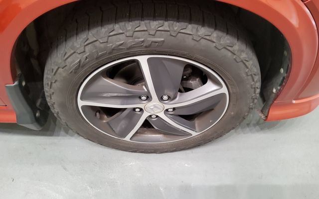 Used 2020 Honda HR-V Touring image 36