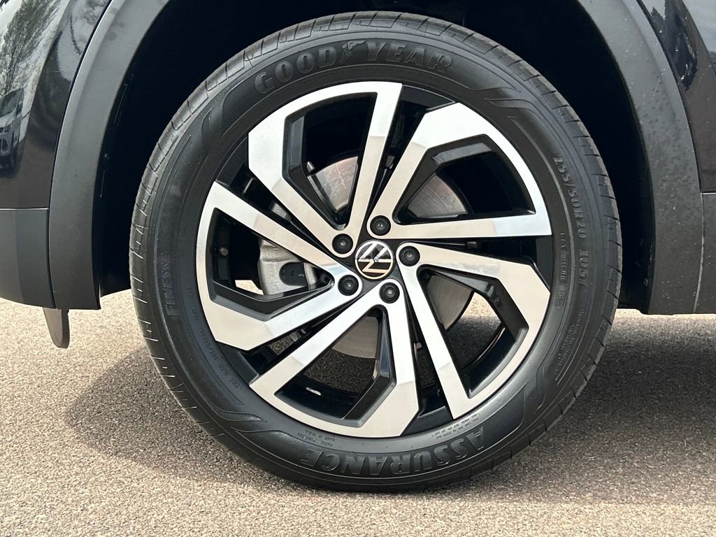 Used 2023 Volkswagen Atlas SEL image 29