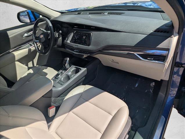 Used 2023 Cadillac XT4 Luxury image 20