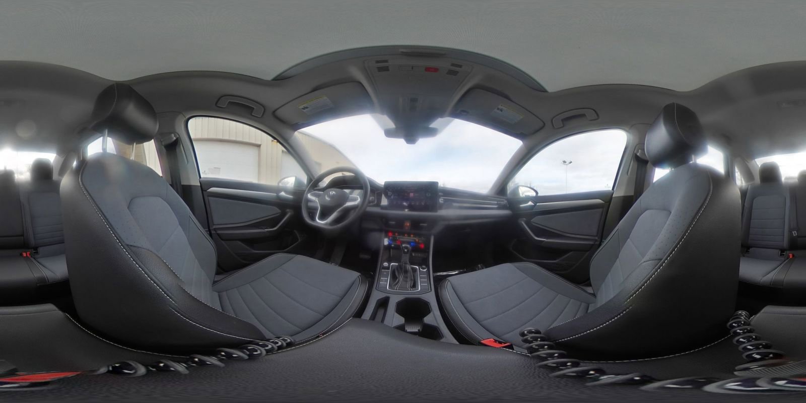 Used 2025 Volkswagen Jetta SE image 42