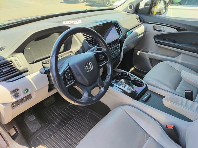 Used 2021 Honda Pilot Touring image 4