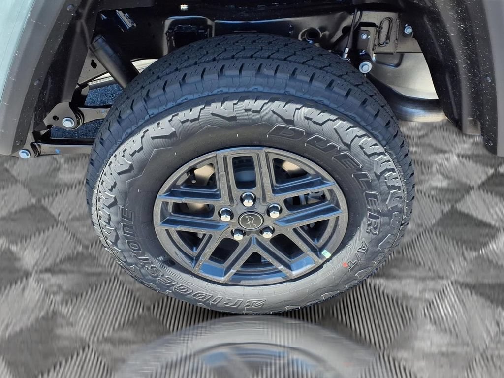 New 2026 Jeep Gladiator Sport AWD/4WD image 21