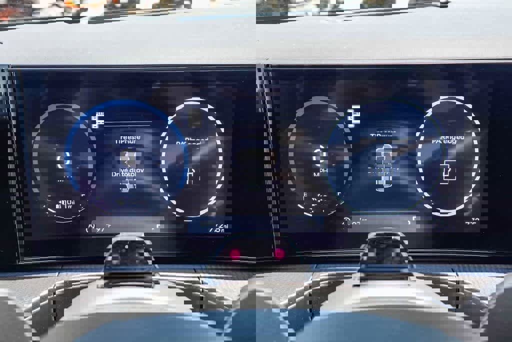 Used 2025 Hyundai Santa Fe Calligraphy image 26