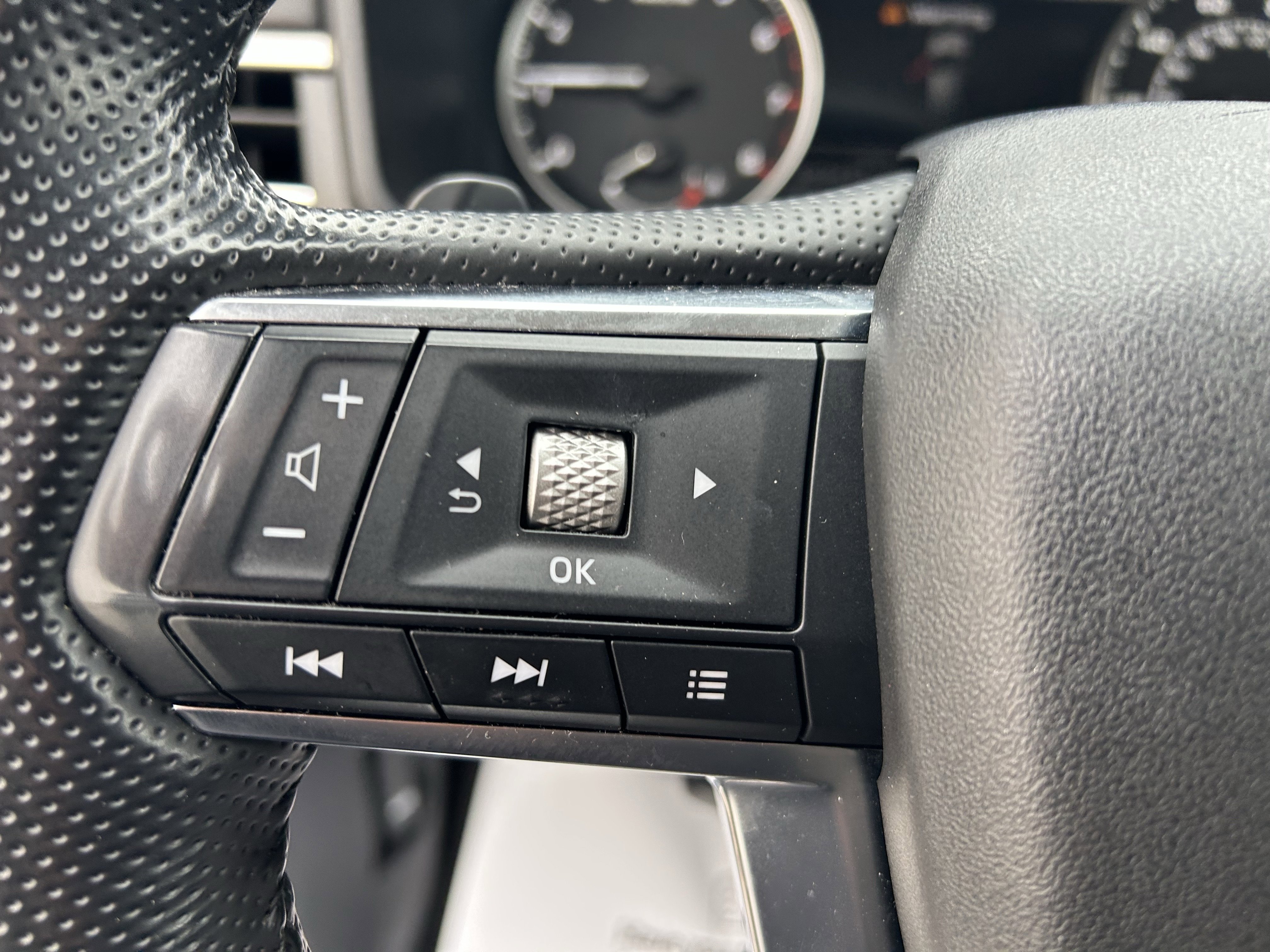 Used 2024 Mitsubishi Outlander Ralliart image 26