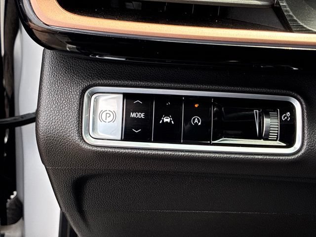 Certified 2025 Buick Envision Sport Touring AWD/4WD image 23