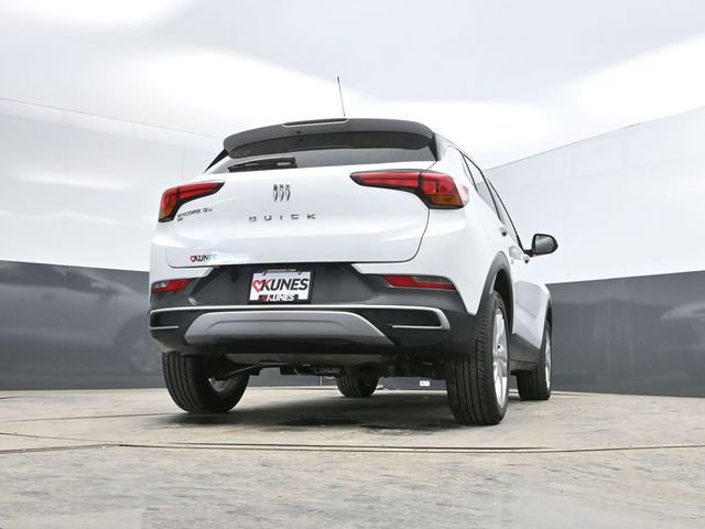 Used 2025 Buick Encore GX Preferred image 50
