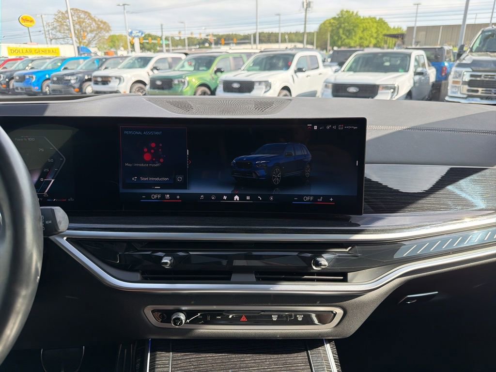 Used 2025 BMW X7 M60i w/ Executive Package AWD/4WD image 31