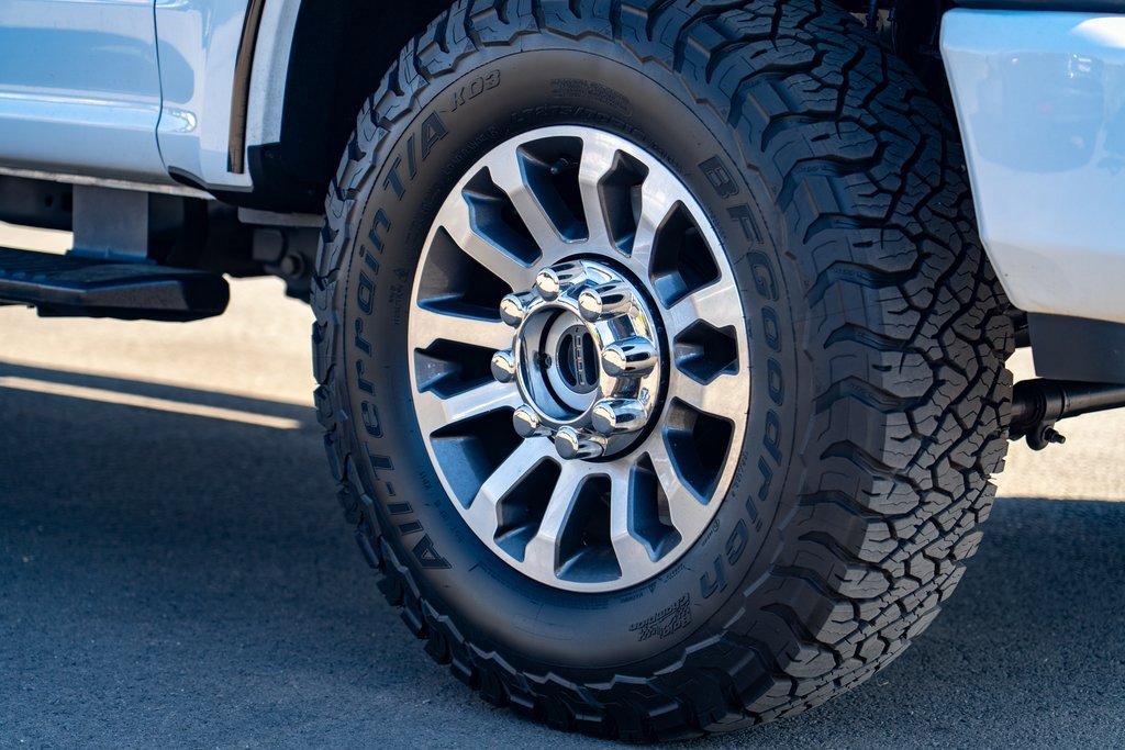 Used 2022 Ford F350 Lariat w/ Lariat Ultimate Package image 8