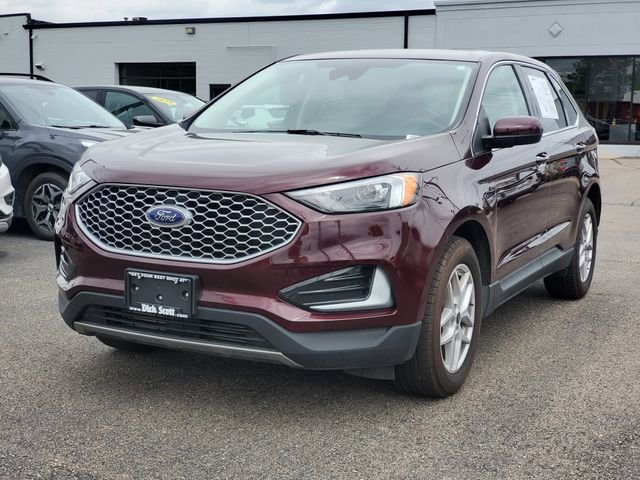 Used 2024 Ford Edge SEL AWD/4WD image 2