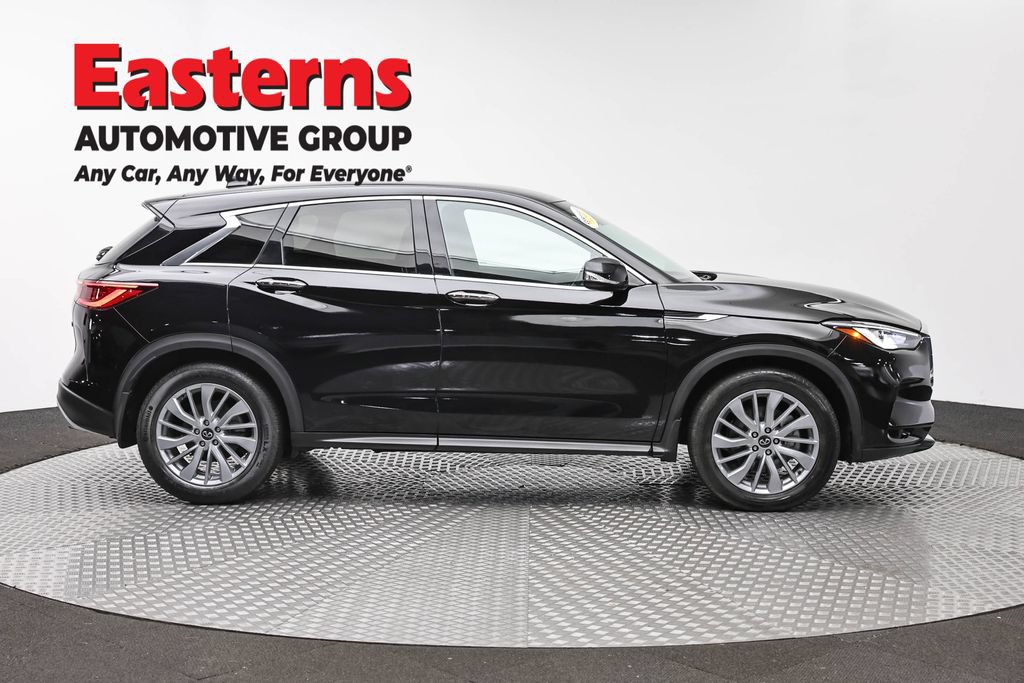 Used 2023 INFINITI QX50 Pure AWD/4WD image 4