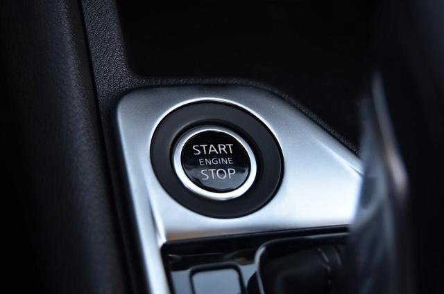 New 2025 Nissan Sentra SV image 17