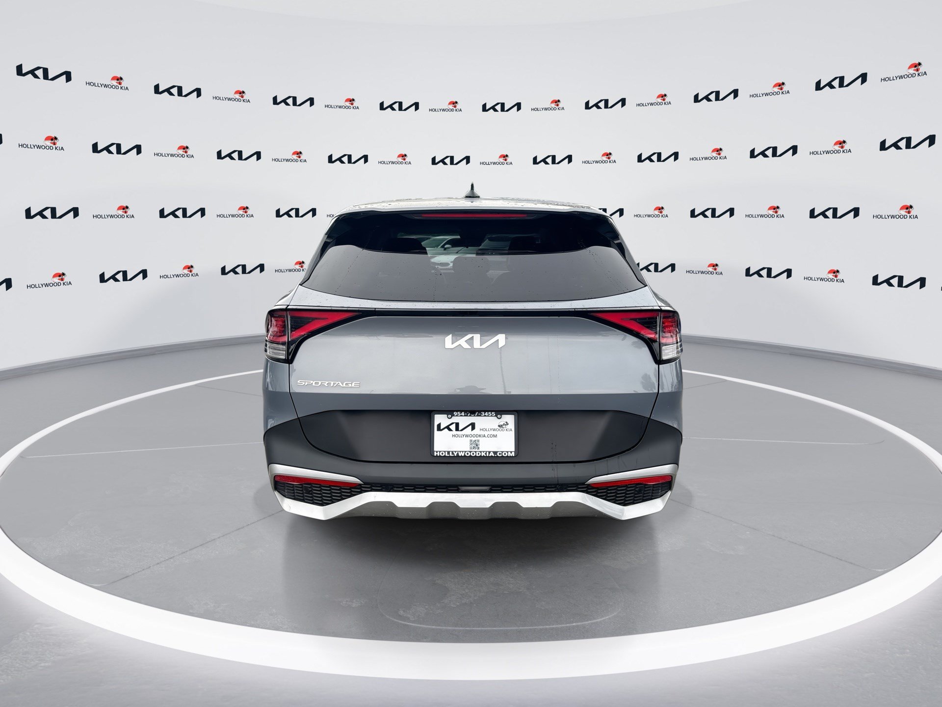 Used 2024 Kia Sportage EX FWD image 7