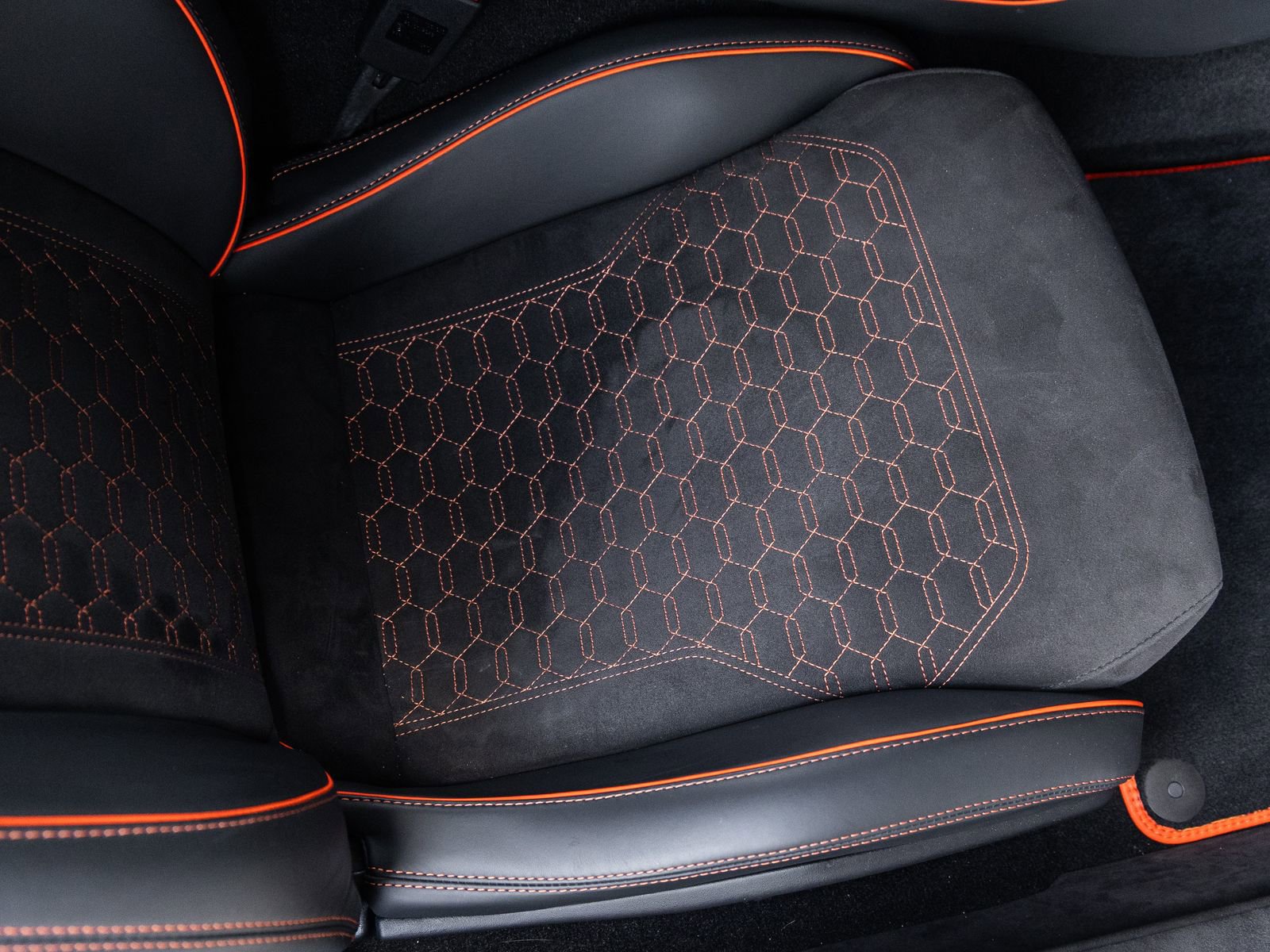 Used 2023 Lamborghini Huracan Tecnica RWD image 43