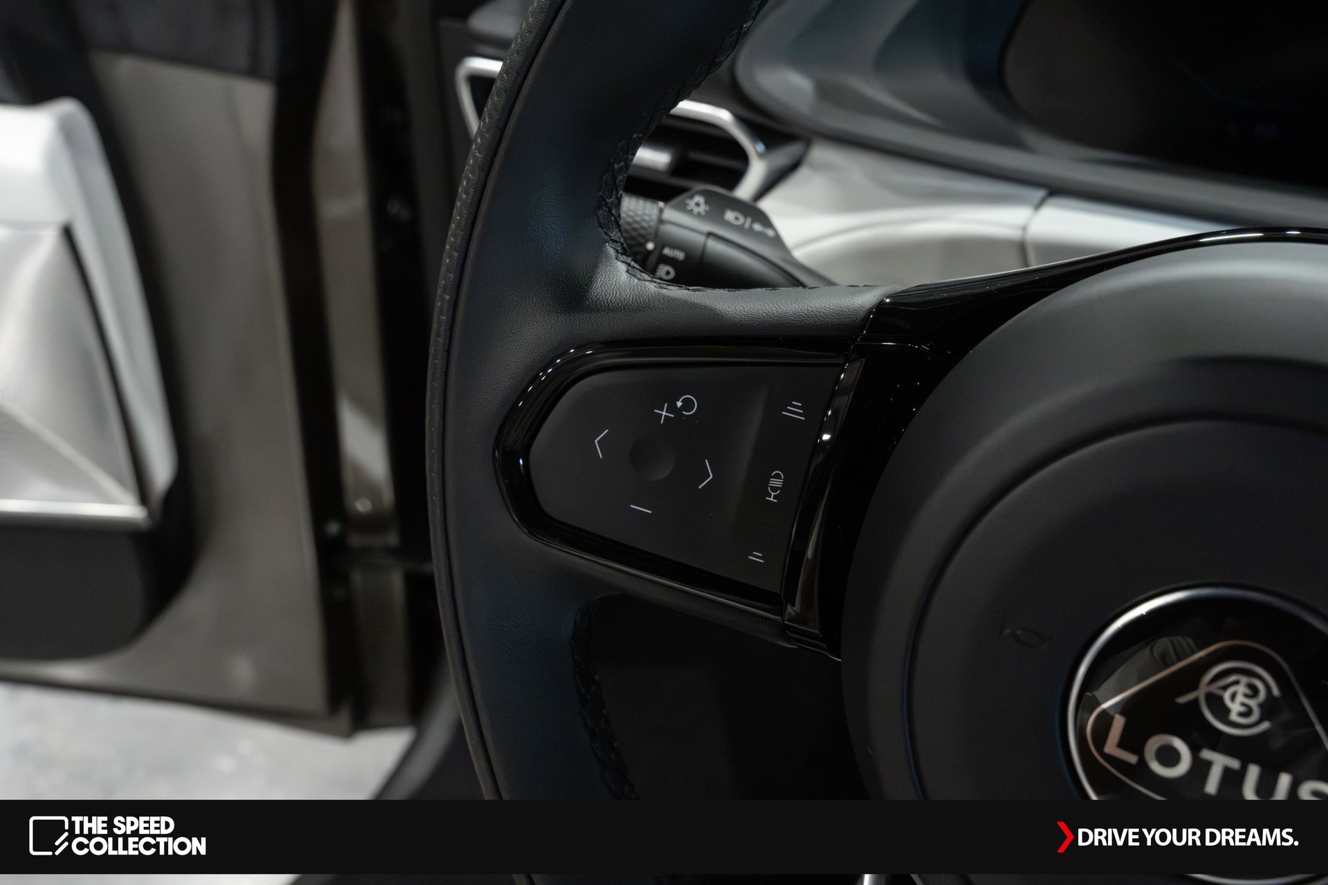 Used 2024 Lotus Emira First Edition image 29