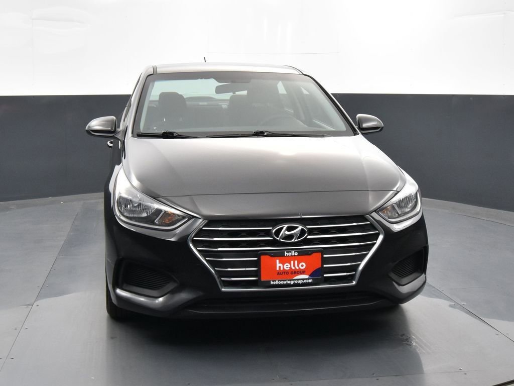 Used 2022 Hyundai Accent SE image 3