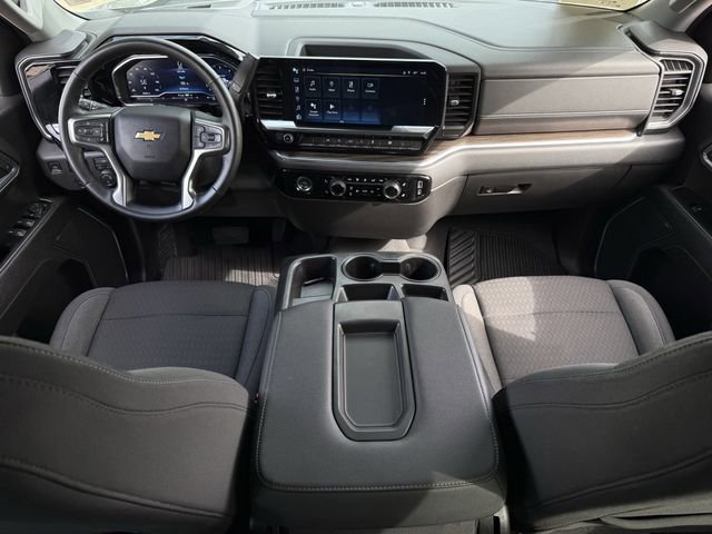 Used 2023 Chevrolet Silverado 1500 LT AWD/4WD image 15