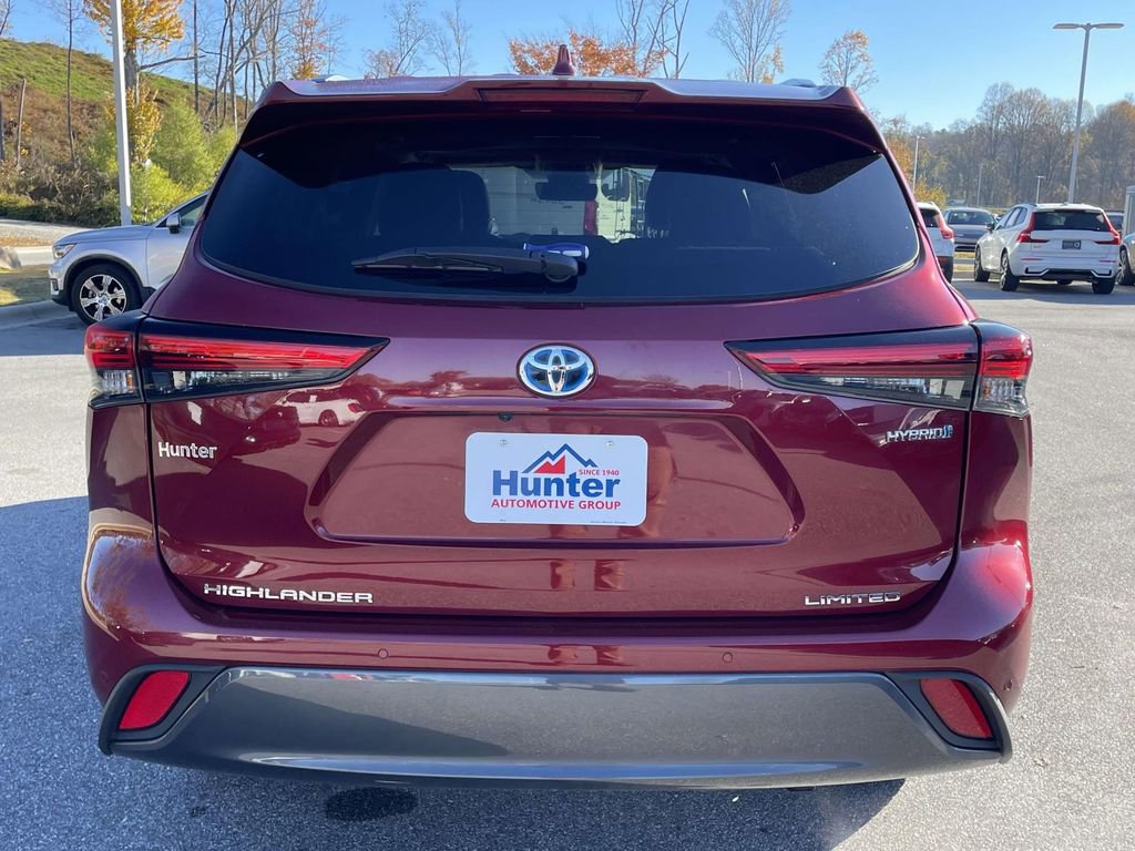 Used 2023 Toyota Highlander Limited image 30