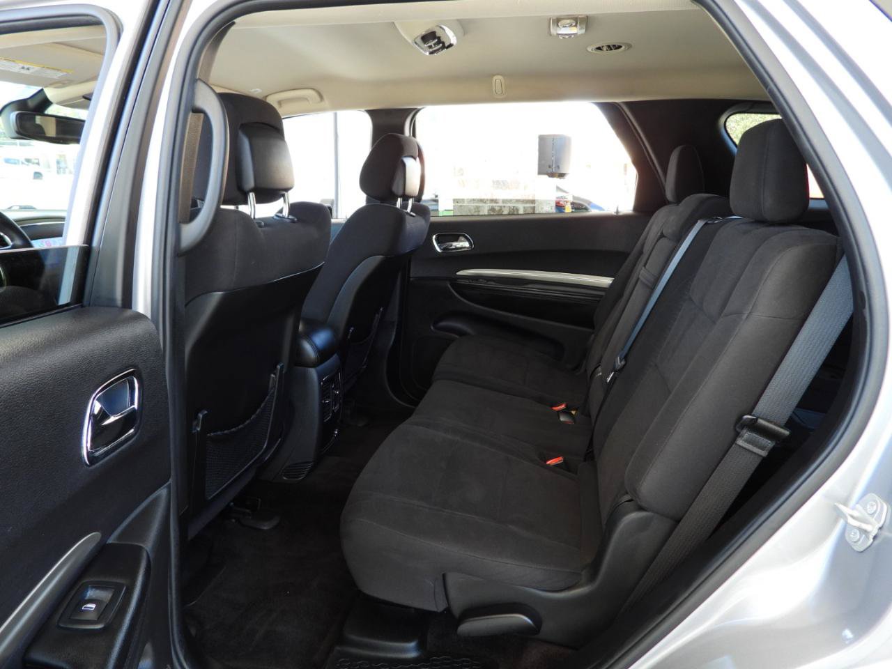 Used 2018 Dodge Durango SXT w/ 3rd Row Seating Group RWD image 41