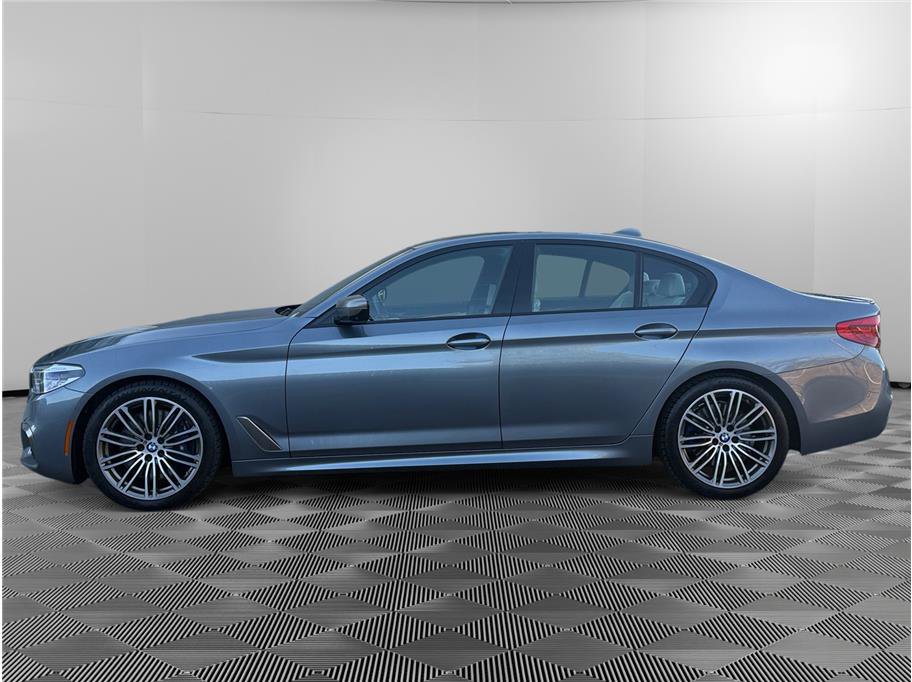 Used 2019 BMW M550i xDrive image 2