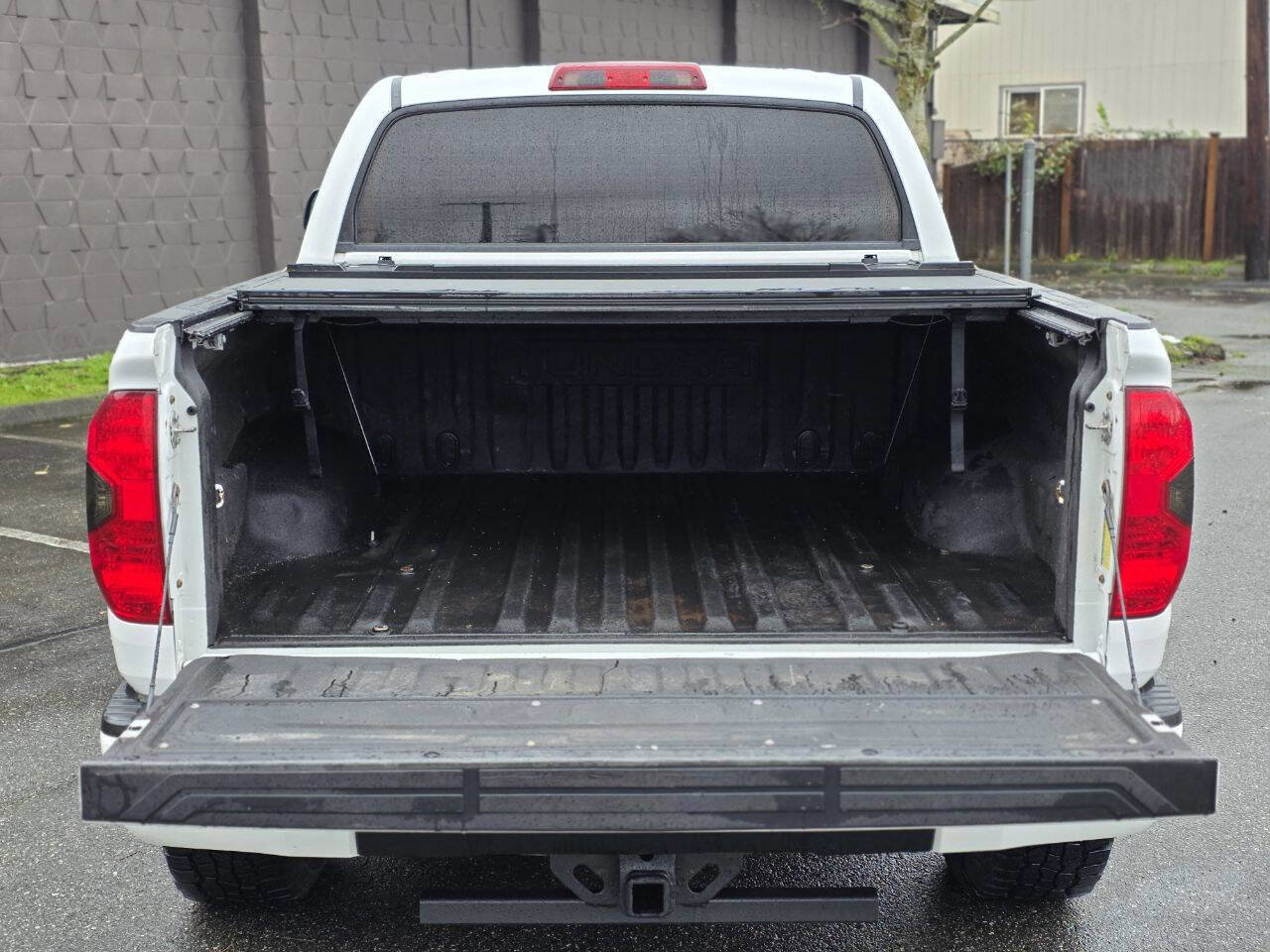 Used 2015 Toyota Tundra Platinum image 18