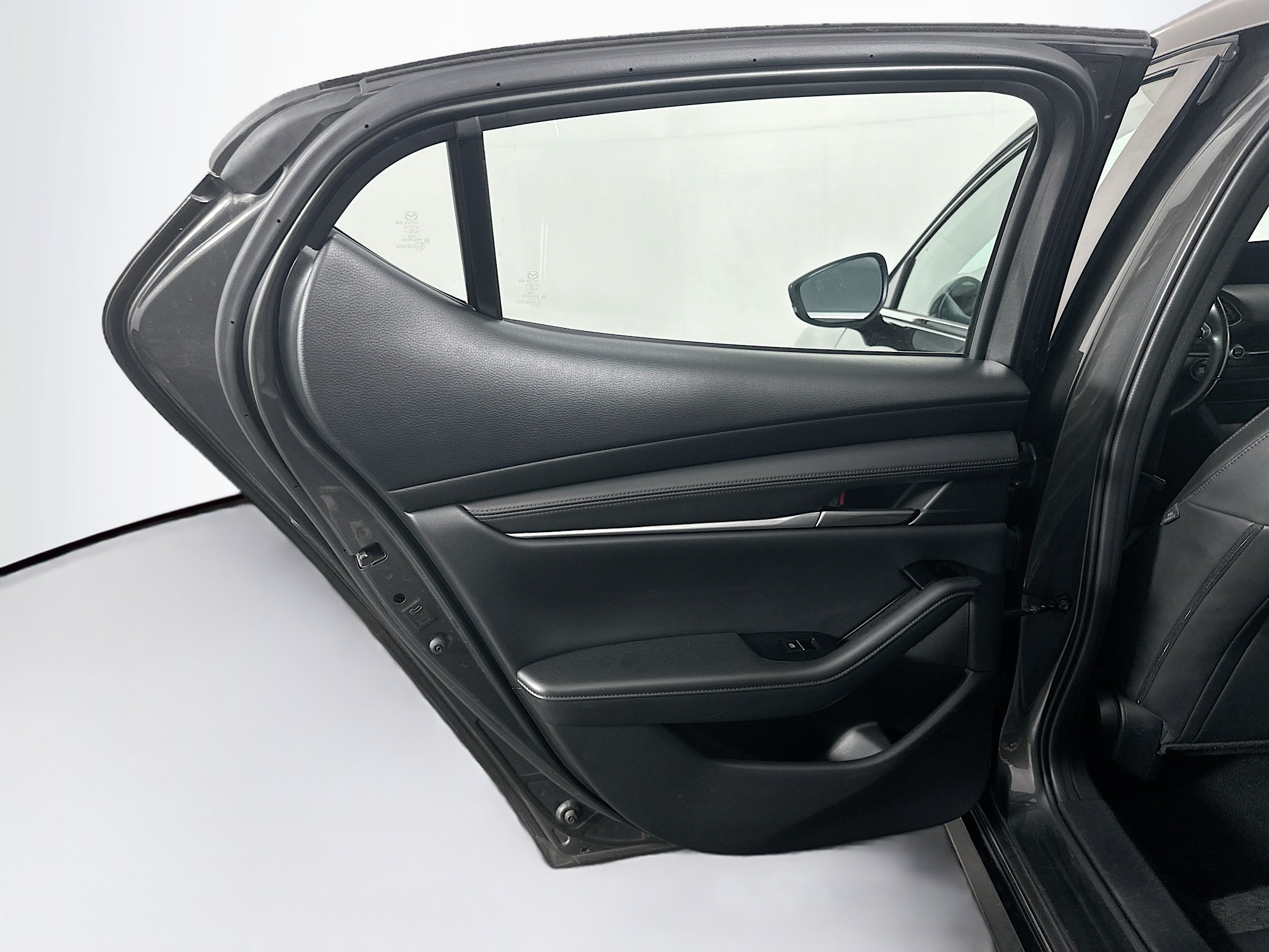 Used 2024 MAZDA MAZDA3 s FWD image 27