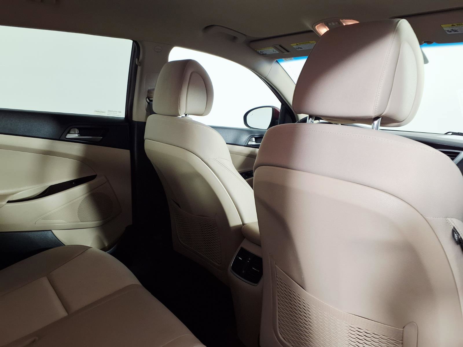 Used 2018 Hyundai Tucson Sport FWD image 11