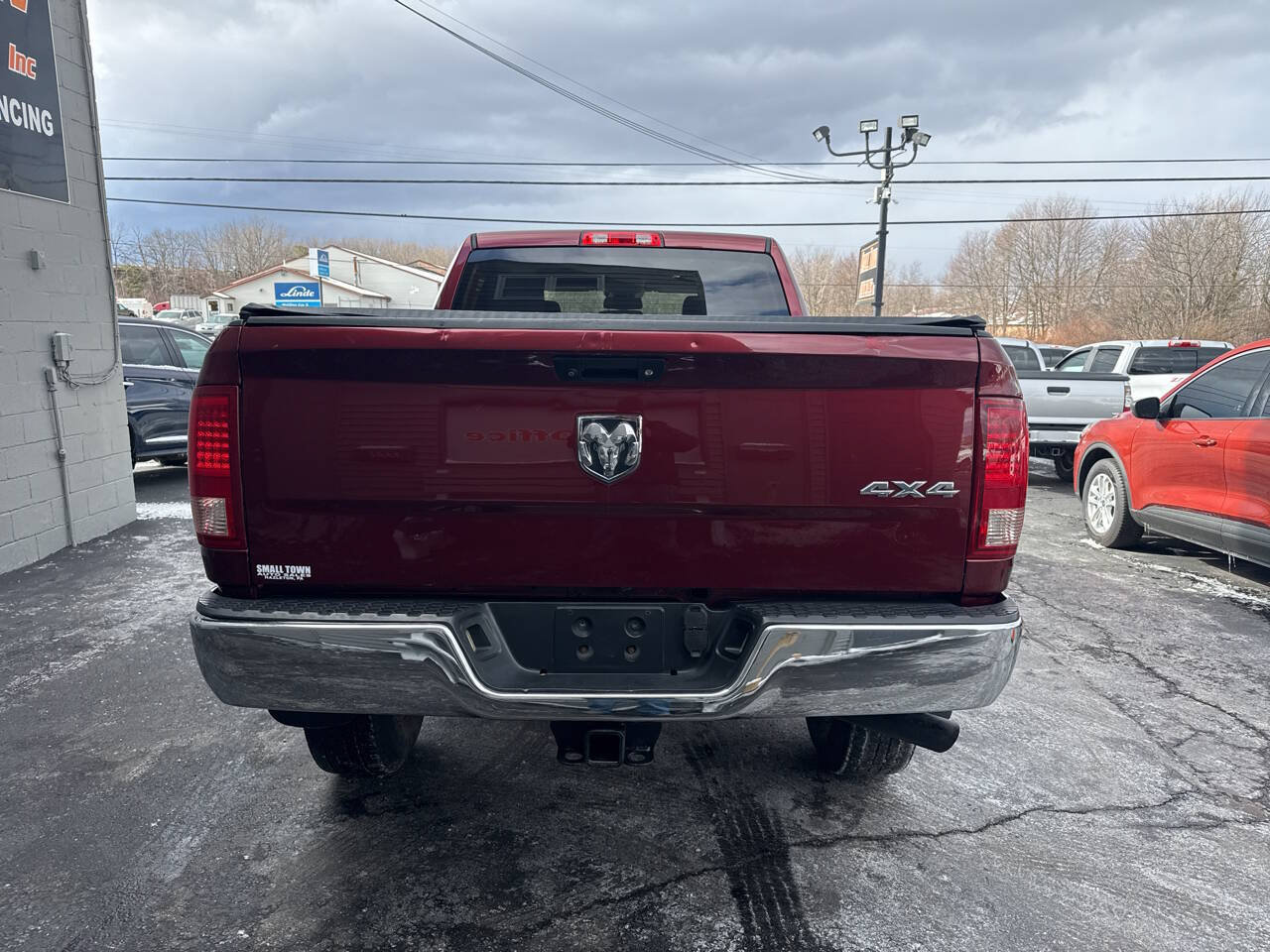 Used 2018 RAM 2500 Tradesman w/ Chrome Appearance Group AWD/4WD image 5