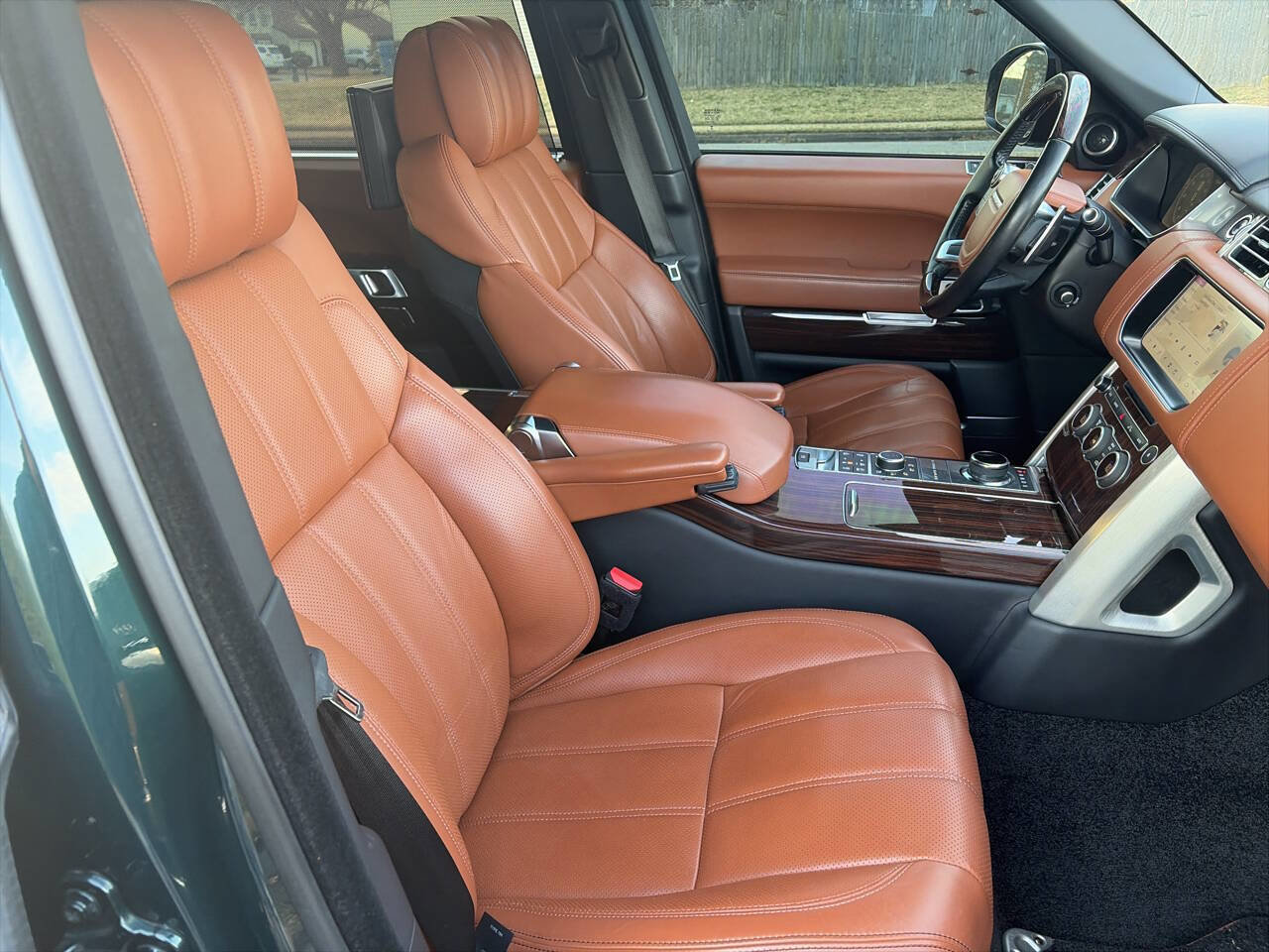 Used 2017 Land Rover Range Rover Long Wheelbase Autobiography image 17