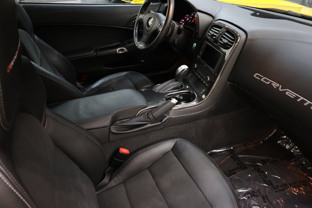Used 2012 Chevrolet Corvette Grand Sport w/ 4LT Preferred Equipment Group RWD image 82